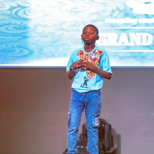 Nigerian Breweries-Felix Ohiwerei Education Trust Fund Awards Scholarship to Young Keynote Speaker Ayomide Avose