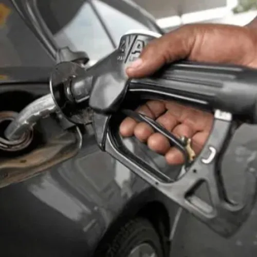 Nigerian newspapers review: FG, Labour clash over use of fuel subsidy removal savings