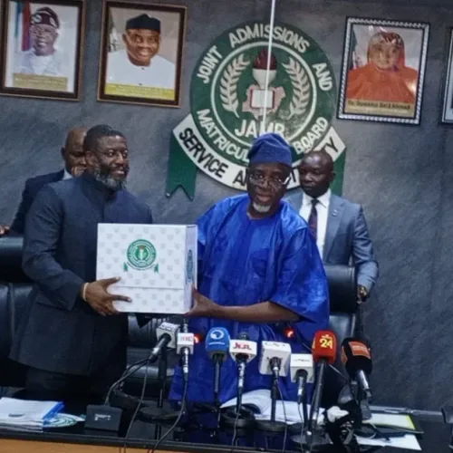 Oloyede hands over to new JAMB registrar