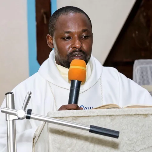 Rev. Fr. Samuel Oyetoro Reportedly Murdered by Unknown Assailants in Kogi State