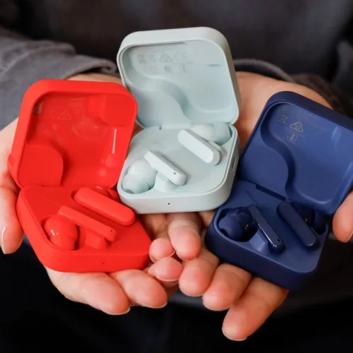 Another Big Brand Is Getting Into Clip-Style Earbuds