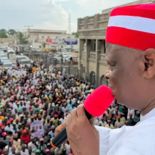 PHOTOS: Kwankwaso receives Kano APC defectors into NDC