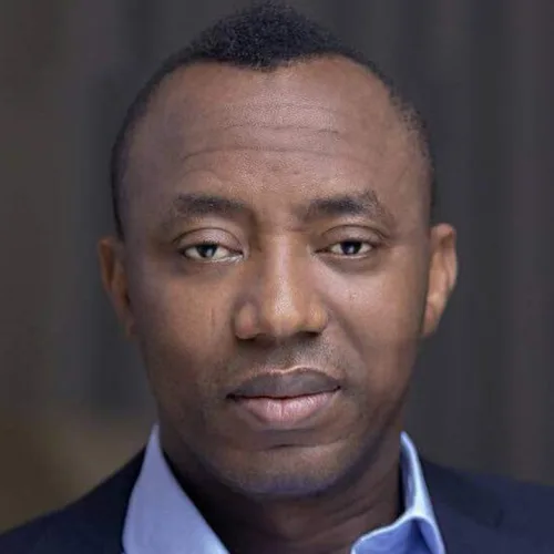 Alleged cyberstalking: Lawyers’ engagement in verbal war halts Sowore’s trial