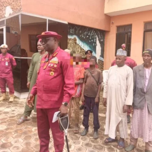 Breaking: Amotekun operatives rescue kidnapped Fulani herders