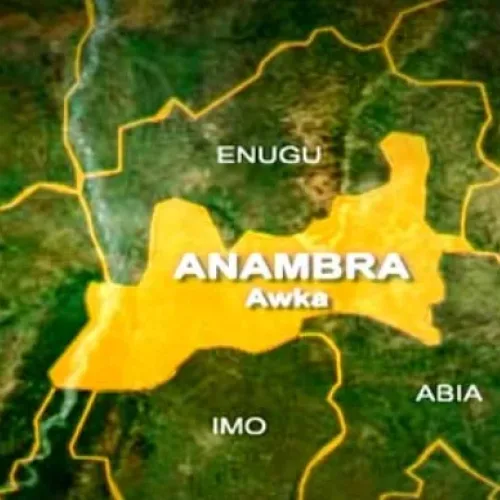 Traders lament as Anambra demolishes structures in Onitsha market