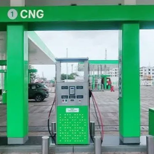 Stakeholders flag safety risks in CNG, EV transition