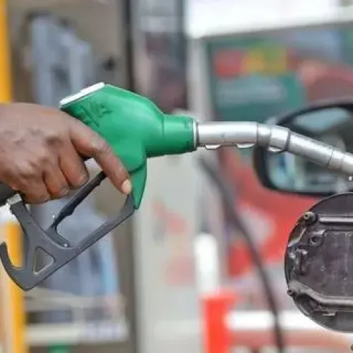 Dealers effect petrol, diesel depot price cuts