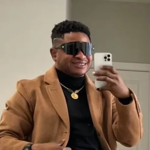 US based Nigerian author denies using AI to write book that brought him $2m deal
