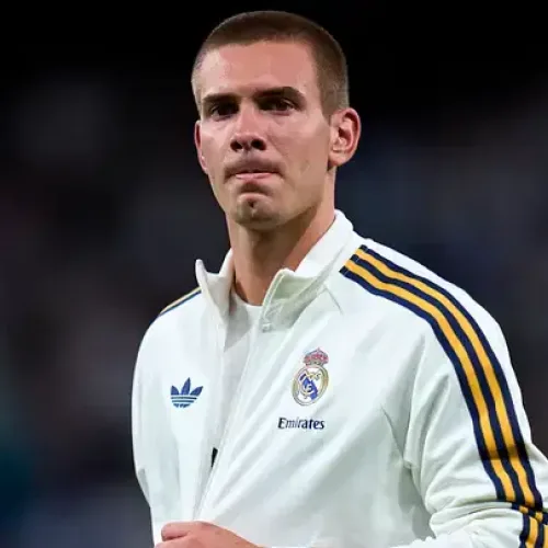 Real Madrid’s Mastantuono joins Fiorentina on loan