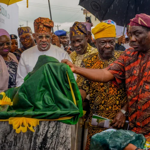 Abiodun Commissions Adesan Road In Mowe