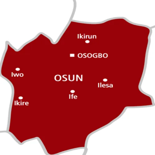 Ecstasy as Arugba leads Osun procession with sacred votary