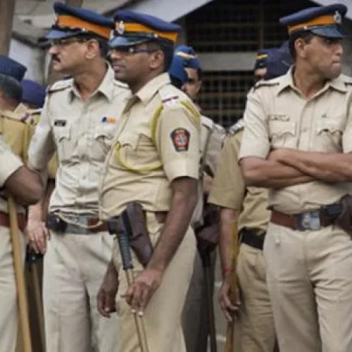 Two Nigerian women held in India after cocaine seizure worth N380m