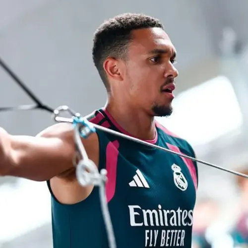 Alexander-Arnold faces defining Real Madrid season