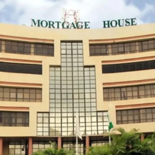 FMBN takes mortgage to London, offers Nigerians abroad N100m loan at 9%