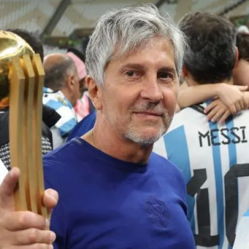 Messi bids emotional farewell to father Jorge Messi in private Rosario funeral