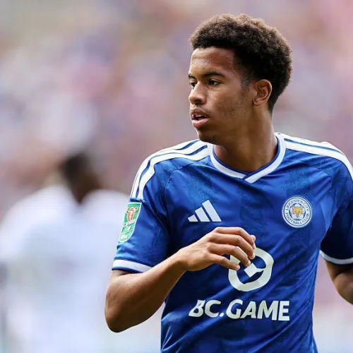 Man United open talks for Leicester teenager Louis Page