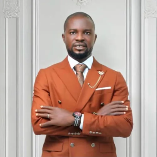 Sub-Sahara Shelter celebrates MD Kolade Afeez Oladigbolu on birthday