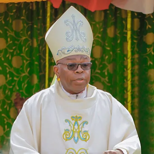 Benin City receives Archbishop Akubeze’s remains amid emotional tributes