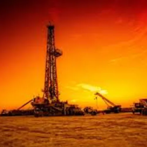 Shipping attacks deepen US-Iran war uncertainty as oil nears $90