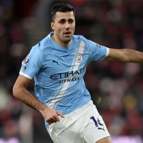 Man City reject £55m Barcelona offer for Rodri