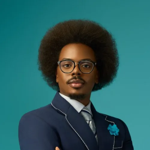 Gentlemen, Take Notes! Enioluwa Adeoluwa’s New Headshots Are a Tailored Suit &amp; Afro Style Masterclass