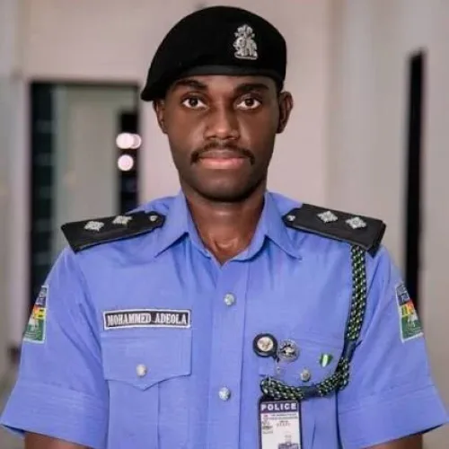 Police probe runway blockage, hold three Air Peace buses