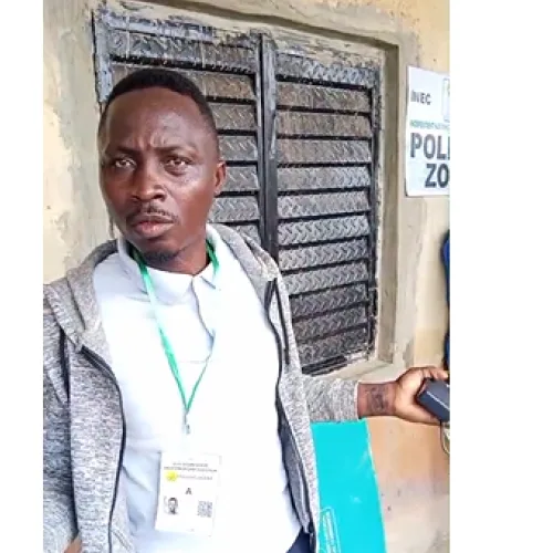 Osun Election: Tension as voters protest agents’ clustering at Ikire unit