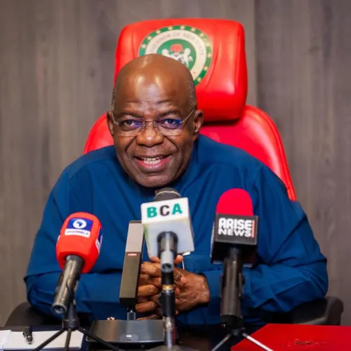 Otti Approves N1m Each for 31 Abia Returnees From South Africa
