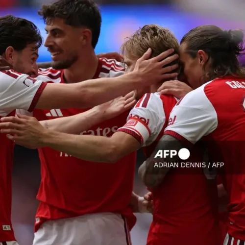 Arsenal want to win everything after Community Shield success — Odegaard