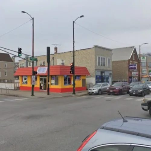 Man Buys a Canned Drink Then Pulls a Knife on Cashiers to Rob Five Northwest Side Businesses in Two Weeks