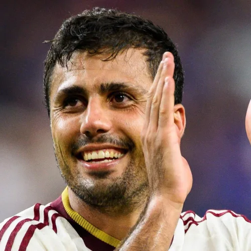 Barcelona agree £65m deal to sign Rodri from Man City