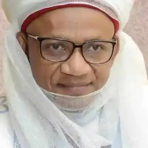Etsu Nupe urges wealthy Nigerians to support less privileged