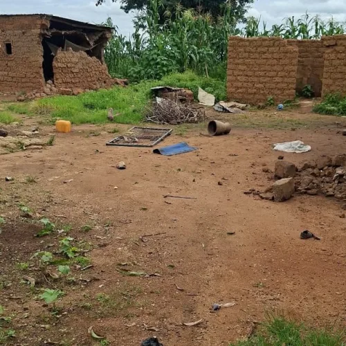 Many feared dead as gunmen attack Plateau community