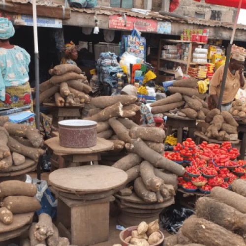 Food prices rise for sixth straight month as inflation eases