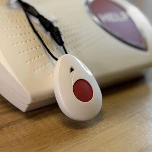 The Simple Safety Technology More Seniors Are Using To Prevent Emergencies