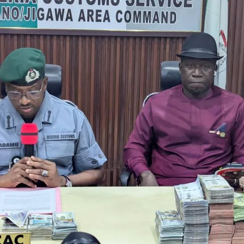Customs intercepts $73,000, £15,957, 827,800 Riyals, EFCC launches probe