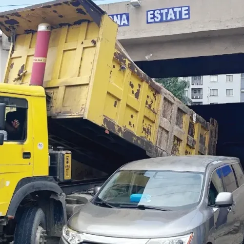 Oniru estate: Two-month blockade leaves Lagos residents stranded