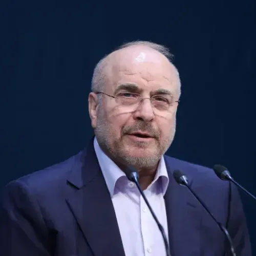 Hormuz won’t open until US meets demands, Iran negotiator says