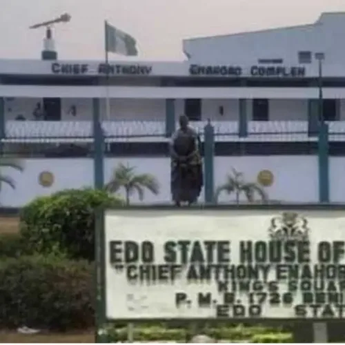 Edo Assembly dissolves committees, sets up panel to probe ex-Speaker Agbebaku