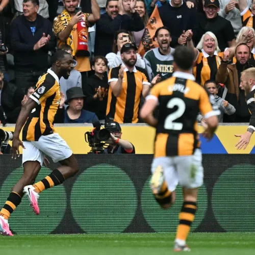 Semi Ajayi Shocks Manchester United as Hull City Secure Stunning 2-0 Victory