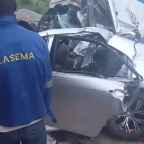 Five dead as car, truck collide on Lagos-Badagry expressway