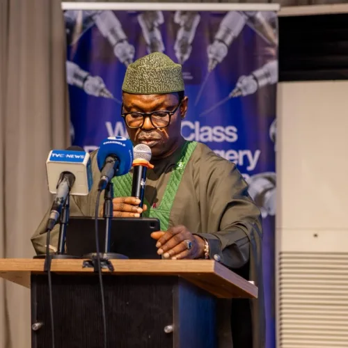 FG backs private investment in robotic surgery, targets medical tourism reversal