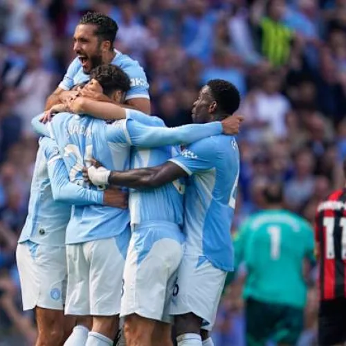 Man City 2-1 Bournemouth: Late comeback earns Maresca winning Premier League start