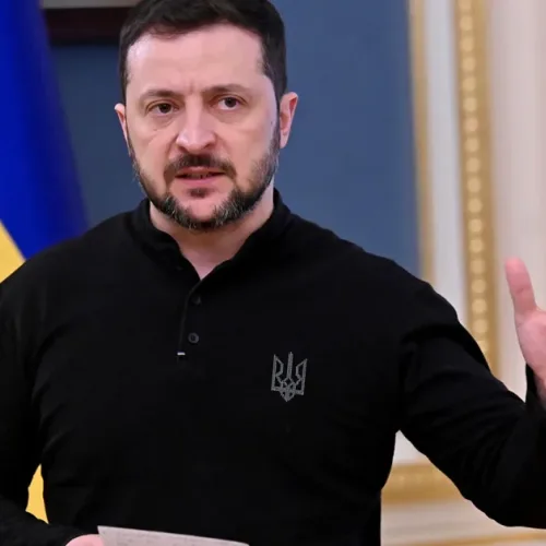 Zelensky rejects rival’s call for vote, says it would ‘split’ Ukraine