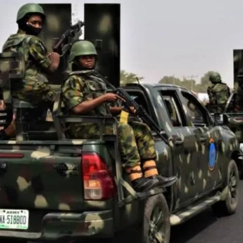 Army arrests three suspected gun runners in Zamfara, rescues six