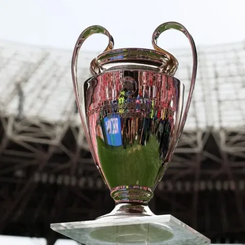 UEFA sets September 2 deadline for Champions League squad registration