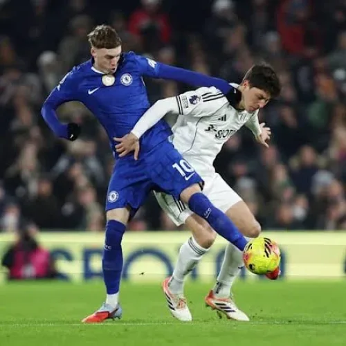 Palmer stars as Chelsea edge Fulham 3-2 in thrilling London derby