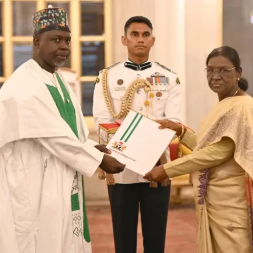 Nigeria’s envoy to India presents credentials, seeks stronger trade ties