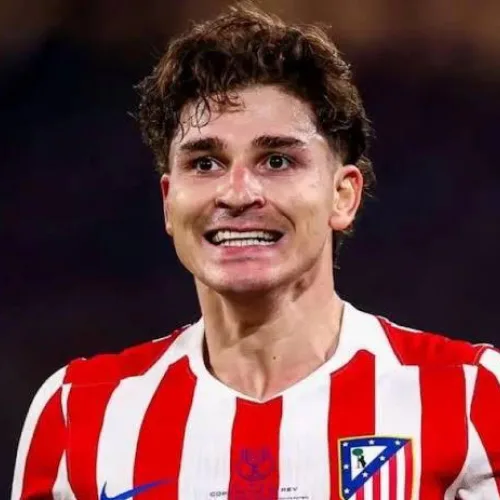 Julián Alvarez skips Atlético training amid transfer request saga