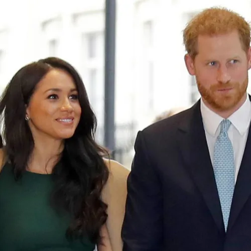 Prince Harry, family arrive back in Britain